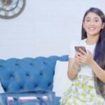 Shivangi Joshi Instagram - Choose Palmolive. It's' the germ protection you need with all the love you deserve. With these changing and challenging times, I am always thinking about how to stay safe and protected. For this, I use the Palmolive hand sanitizer. It has 72% alcohol and yet is so gentle on my skin. It leaves them feeling soft, pampered and smelling so so good with its amazing fragrance of Jasmine and lemons. Palmolive truly gives me 99 % germ protection and 100 % love. #palmoliveloveshands @palmoliveindia