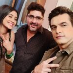 Shivangi Joshi Instagram - #yehrishtakyakehlatahai ✌🏻