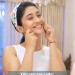 Shivangi Joshi Instagram - Guess who got a facial glow at home, thanks to @discover.pilgrim! 😉 I love it a little more because it only costs Rs. 545 and 10 minutes of my day and tadaaaa.. I am good to go! You can use my code: Shivangi15 for 15% off on their website- www.discoverpilgrim.com Mumbai, Maharashtra
