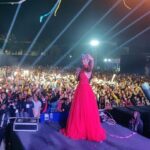 Shivangi Joshi Instagram – The crowd determines the ambience of a place and what a lovely audience you were Bharuch. Loved spending the last day of this year with you guys …♥️