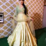 Shivangi Joshi Instagram - THE 19th ITA AWARDS 2019 Outfit:- @taandonreynu Styled by:- @nehaadhvikmahajan Ring:- @lalajugalkishore Indore, India