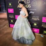 Shivangi Joshi Instagram - Dream it. Believe it. Achieve it. Best Actor (Female) Thankyou @vikaaskalantri #goldawards2019 I’m extremely honoured and humbled. 🙏🏻 #Thankyou Outfit:- @payalkeyalofficial Styling:- @nehaadhvikmahajan