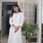 Shivangi Joshi Instagram - #HappyDussehra Outfit:- @beindiofficial Juttis :- @pastelsandpop Earrings:- @the.kk.store PC:- @prashantsamtaniphotography