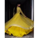 Shivangi Joshi Instagram - About last night STYLING:- @nehaadhvikmahajan . . OUTFIT:- @neerusindia . . JEWELERY:- @shobhashringar Kolkata