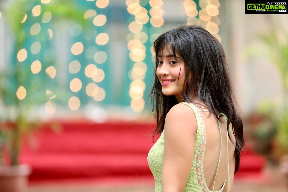 Shivangi Joshi Instagram - ☂ 📸 @sanimohini