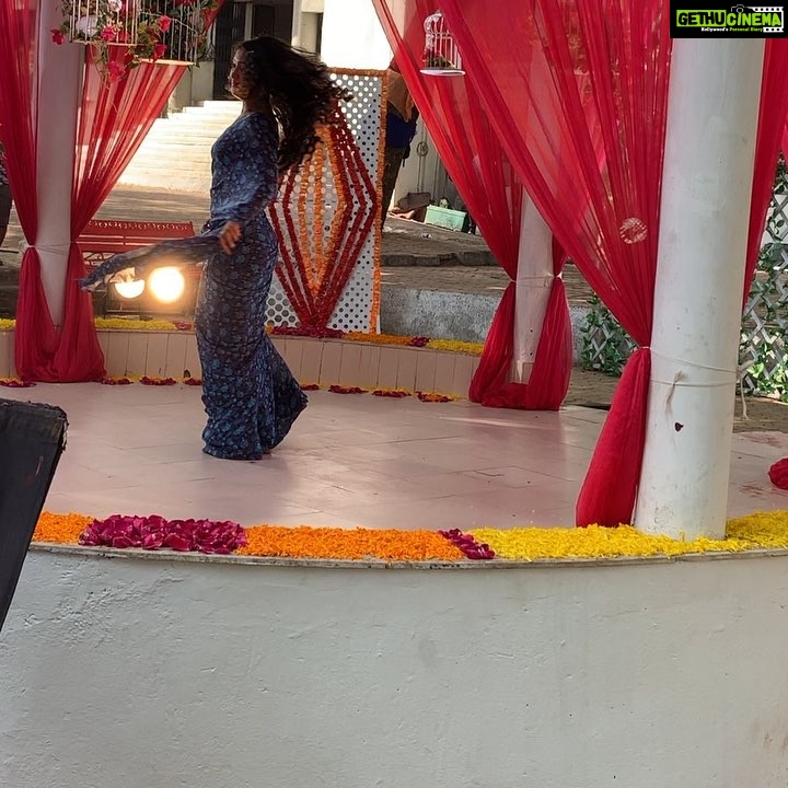 Shivangi Joshi Instagram - #gharmorepardesiya 💙