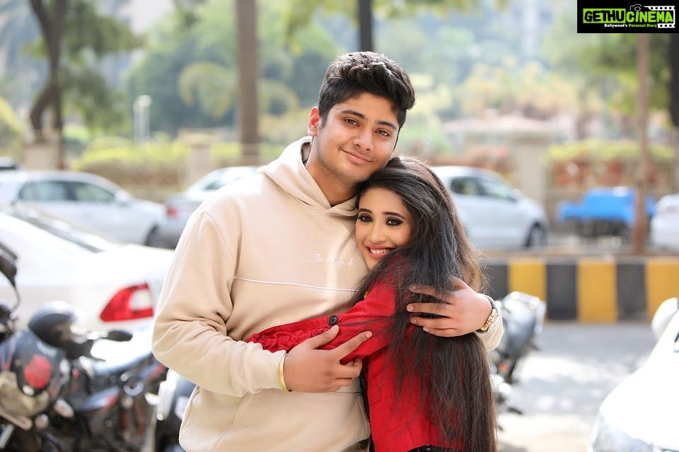 Shivangi Joshi Instagram - Happy birthday baby brother..!❤️ @samarthjoshi15