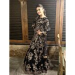 Shivangi Joshi Instagram - Outfit by - @kalkifashion Assisted by - @sri_naidu111 Styled by- @shrishtimunka