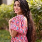 Shivangi Joshi Instagram - Another year passes by as we enter 2022. I pray for health, wealth and happiness for all of us with a hope that this year provides the lens to count on every life as each one of us matters. I wish you begin the new year with the list of 'Taking-care' that comprises the health and wisdom of yours and your loved ones. Let's continue to do more of what makes you happy. Be thankful for what you have and be nice to all. Wish a very happy and prosperous new year! ♥️♥️♥️ Happy New Days! Happy New Ways! Happy New Year! Happy New You! Mumbai, Maharashtra