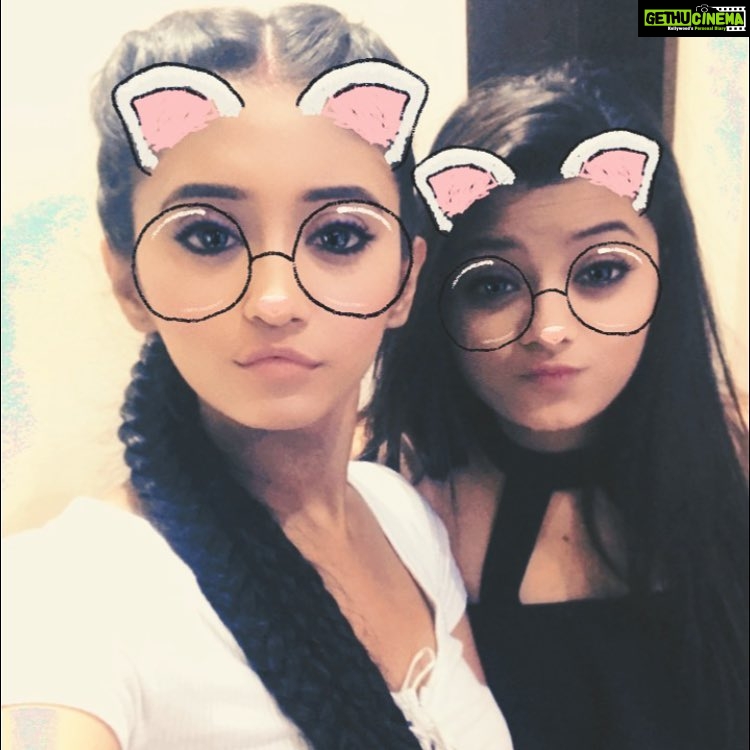 Shivangi Joshi Instagram - I love you Sheetal..💞