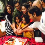 Shivangi Joshi Instagram - Happy birthday #yrkkh❤ #9yearsold #9yearsofyrkkh @khan_mohsinkhan @gdimri @vyasbhavna @starplus