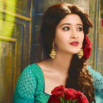 Shivangi Joshi Instagram - 🕊