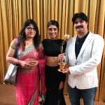 Shivangi Joshi Instagram - #aboutlastnight #goldawards2018 ✨ STYLED BY :- @nehaadhvikmahajan OUTFIT :- @sewbery . JEWELLERY :- @khuranajewelleryhouse