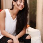 Shivangi Joshi Instagram - Keep smiling because life is beautiful and there's so much to smile about.❣️ #fresh #nomakeup #nofilter