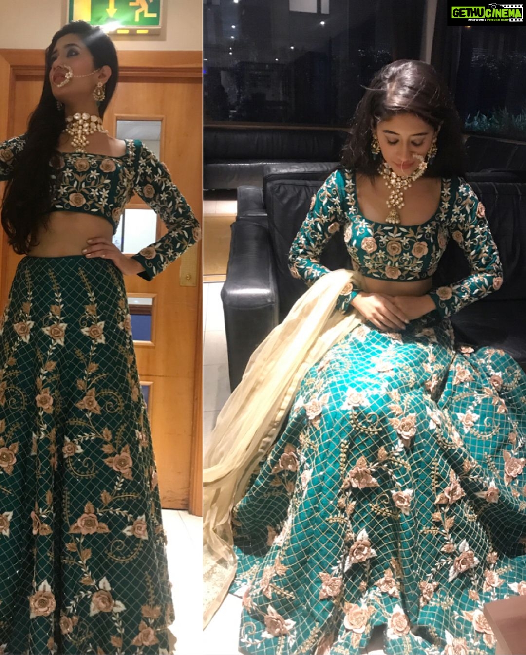 Shivangi Joshi Instagram - 💚 Styled by :- @nehaadhvikmahajan Outfit by:- @kalkifashion Jewellery by:- @vbhushan.adornments