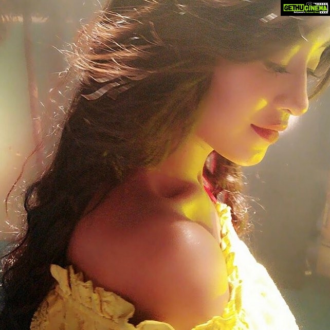 Shivangi Joshi Instagram - 400k+ followers #love love love...❤️