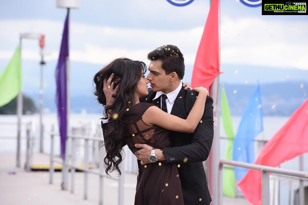 Shivangi Joshi Instagram - With You, I forget all my problems. With You, Time Stands Still. #kaira #yrkkh❤