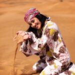 Shivangi Joshi Instagram - Peace, love, and desert dust. #dubai #desertsafari 🤎 Dubai, United Arab Emiratesدبي