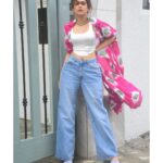 Shraddha Das Instagram - "When your mood matches your floral." 🌸 📸 @snehzala Styling : @thewandermannequin @artbyavnee Wrap jacket : @thejodilife Jewellery : @rubansaccessories @oakpinionpr Make up : @hareshwarp Hair : @gouriepatil #bohostyle #messyhair #windinmyhair #bohemianvibes #lovecolors #shraddhadas #nmrk Mumbai, Maharashtra