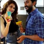 Shraddha Das Instagram - With the crazyyyyyy @mahendranactorofficial who made me go through so much for getting back my own chocolate bar! On the sets of Ardham movie in Chennai. 📸 @starframesofficial #ShootLife #bts #funtimes #tamil #telugu #ShraddhaDas #mastermahendran