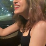 Shraddha Das Instagram - I have never been a huge fan of Punjabi songs,but this year have two favourites that I listen to a lot ! Lover (Diljit Dosanjh) and Yeh baby (Garry Sandhu) ,just make me so happy for some strange reason! #happysongs #lover #diljitdosanjh #yehbaby #garrysandhu #punjabisongs #songsthatmakemehappy #reelsinstagram #shraddhadas Mumbai, Maharashtra