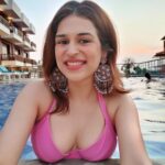 Shraddha Das Instagram - 🌸 👙 @artbyavnee 🏨 @oxygenresortmorjimgoa #goadiaries #pinktastic #selfieofday #shraddhadas Morjim, Goa