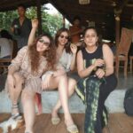 Shraddha Das Instagram - Good times.. Girls' trip.. Goa 💚 @hansichika best planner ever!😘 My oldest friend, from school to now🥰 @richadhawan19 the responsible one😀 with a pretty smile who makes columns of our accounts 😂 @prana.goa Styled by : @artbyavnee @thewandermannequin #goadiaries #iamonvacation #pranacafe #goa2021 #goa #girlstrip #shraddhadas #gratitude Prana & Prana Cafe