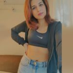 Shraddha Das Instagram - The upper abs are almost here,right before holiday season 🤩😃 Hope I don't lose them haha! #fitnessjourney #readyforholidays #strongisthenewsexy #shraddhadas #nmrk