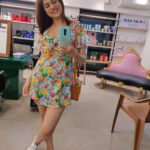 Shraddha Das Instagram – Frizz free and Happy Hair=Happy Me 
Felt like magic,with the Brasil Cacau Keratin treatment done to my hair at @bbluntindia by @hairstoriesdianne !

Bag : @esscbagsofficial
And thank you @artbyavnee for pushing me to be a fruit chaat with this cute dress from @fancypantsofficial😀

#hairgoals #happyme#nmrk #gratitude
#happyhair #keratintreatment#LoveYourself
#bblunt #brasilcacau BBLUNT India