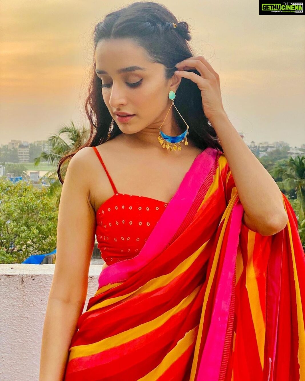 Shraddha Kapoor Instagram - 🧡💕☀️ 💕💛