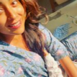 Shriya Saran Instagram - You bring me endless joy , my heat is your forever