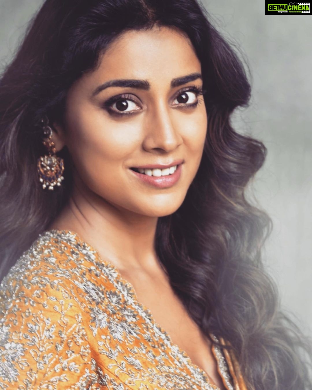 Shriya Saran - 331.1K Likes - Most Liked Instagram Photos
