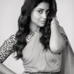 Shriya Saran Instagram - Wore #anandkabra for @gamanammovie movie promotions . Thank you #anandkabra for this stunning outfit . Please go watch @gamanammovie give us your love … Photogrpaher @media9manoj