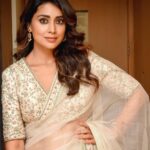 Shriya Saran Instagram - Wore @sithara_kudige ( hugs ) for @gamanammovie pre release function . Please go watch @gamanammovie on the 10 of dec in movie 🍿 halls next to you. Love Kamala as much as I love her . Makeup @chetannayak05 hair @priyanka__hairstylist @media9manoj nails 💅 @_teasedrybar assistant spot @9821sunilsingh