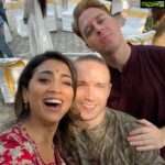 Shriya Saran Instagram - Thank you @jayantireddylabel for this stunning saree and making my dashera beautiful…. This dashera I’m starting a beautiful movie directed by Paparao sir, choreographed by fantastic @adzmurray , music by legendary illaiyaraja sir, starring talented @sharmanjoshi …. I feel blessed ! Photogrpaher @chinthuu_klicks @manojkumarclicks makeup @makeupbymahendra7 hair @priyanka__hairstylist #musicschool