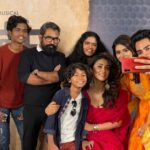 Shriya Saran Instagram - So proud and happy to be part of Gamanam . #𝐆𝐚𝐦𝐚𝐧𝐚𝐦 @shriya_saran1109 @shivakandukuri @jawalkkar #ilaiyaraaja 🎬@sujanaraog 🎥@gnanashekarvs 📝@saimadhavburraofficial ✂️@aaaarkaay_speak 📑@kk_writer1 💵@rameshkarutoori @venki7880 @gnanashekarvs @kriafilmcorp @productionskali @gamanammovie Wearing @anushreereddydesign Beautiful red outfit and @lbajrangpershadjewellers stunning jwellery .... Thank you ❤