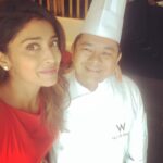 Shriya Saran Instagram - @b.chefsurya thanks for the delicious food at @wdoha 🤗 specially for my mom.