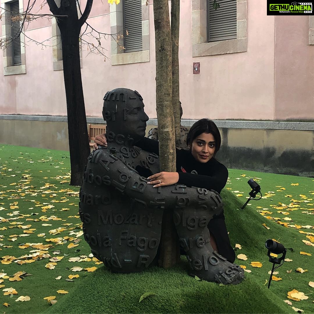 Shriya Saran Instagram - #macba @macba_barcelona