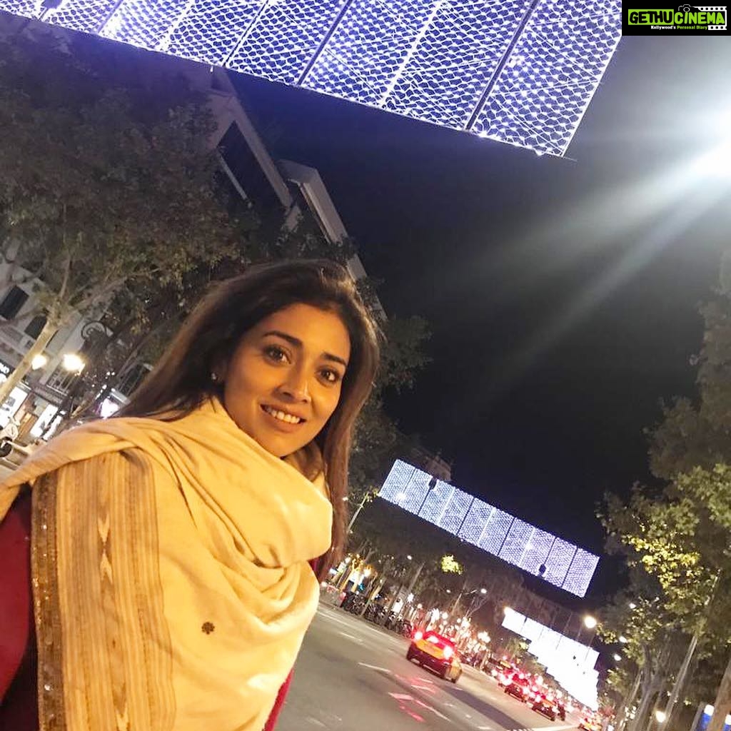 Shriya Saran Instagram - Trust means you're ready to risk what you currently have.....Rumi , still it was stupid to trust traffic and stand in the middle of the road and take this pic , but then what is life without some stupidity. Barcelona, Spain