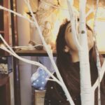 Shriya Saran Instagram - Flower shopping ❤️