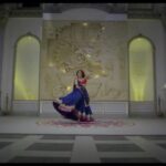 Shriya Saran Instagram - Hello people check out my new video directed by Tejas dhanraj and choreographed by my beloved guru @nutanpatwardhan ji produced by Shemaroo. My beautiful outfits are designed by my friend @rajattangriofficial Hope you love it. This the link to the whole song. https://youtu.be/NDM4m7uGUfc