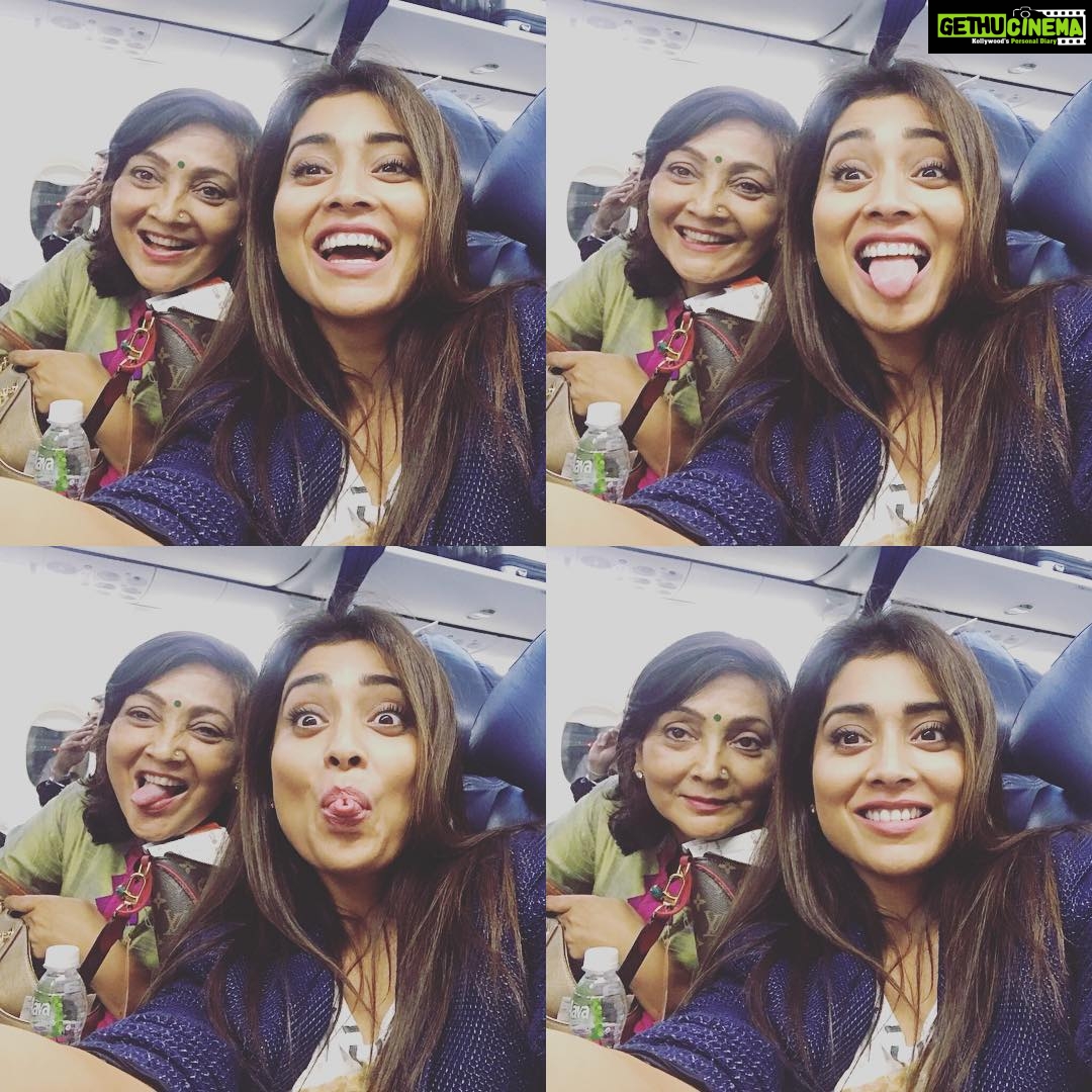 Shriya Saran Instagram - Back home. #mumbai home sweet home