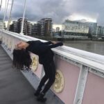 Shriya Saran Instagram - Miss #london #holidayfun London Bridge