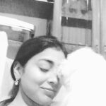 Shriya Saran Instagram – 🐶 #doglove #malti #morninglove #icylove #doglovepurelove