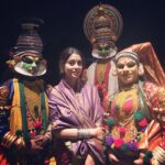 Shriya Saran Instagram - #aboutlastnight #love #dance #kathakalidance #kathakalidancers #beautiful