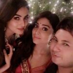 Shriya Saran Instagram – #aboutlastnight last night