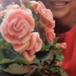 Shriya Saran Instagram - plant lover.... happy to be one