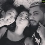 Shruti Haasan Instagram - Just my fav humans 🖤💕🧿 @aksharaa.haasan @santanu_hazarika_art