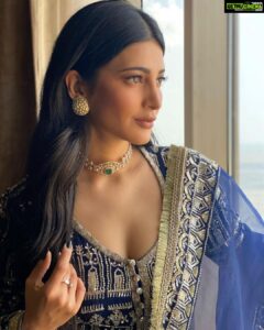 Shruti Haasan Instagram - 💙💎🧿 in @manishmalhotra05 styled by @harmann_kaur_2.0 hair @heysurekha make up @makeupartist_arti