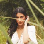 Shruti Haasan Instagram - There's a sense of joy I feel whenever I am close to nature. I feel a similar sense of joy wearing jewelry I love. As a brand ambassador for @shoppaksha , I am excited to introduce Nipuna - an elegant new jewelry collection that brings you all the elements of nature, right in your jewelry. They also make a lovely Valentine's gift ❤️ Gift your significant other, friends, family members, or yourself a Paksha gift. You can use code SHRUTI to get 15% off on your next purchase! Check it out today on www.paksha.com #925silver #paksha #pakshabytarinika
